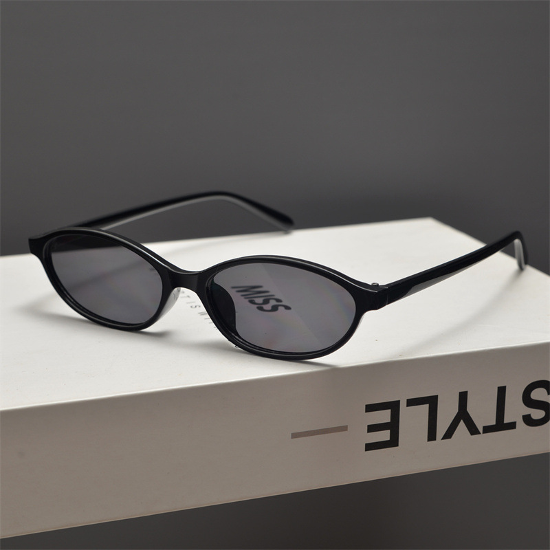 New Retro Oval Cat Eye Sunglas - Sunglasses Cat Eye recensione e prezzo