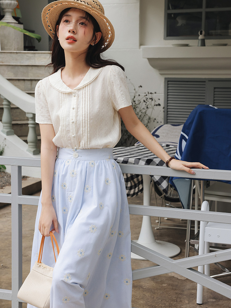 Vintage White Shirt Floral Emb - Midi Skirt Floral recensione e prezzo