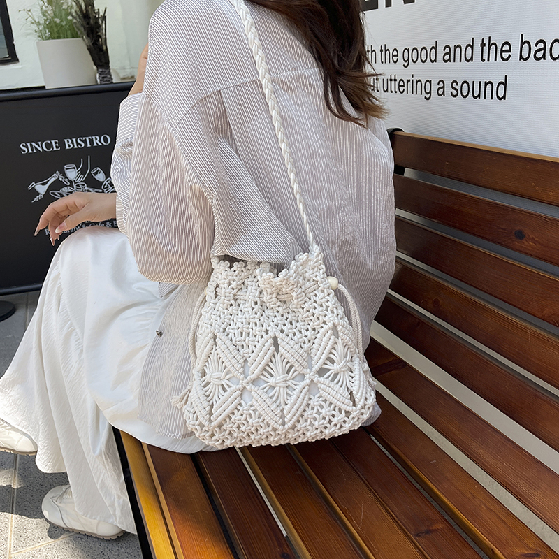 LEFTSIDE Weave Small Shoulder  - Crochet Bag Raffia recensione e prezzo