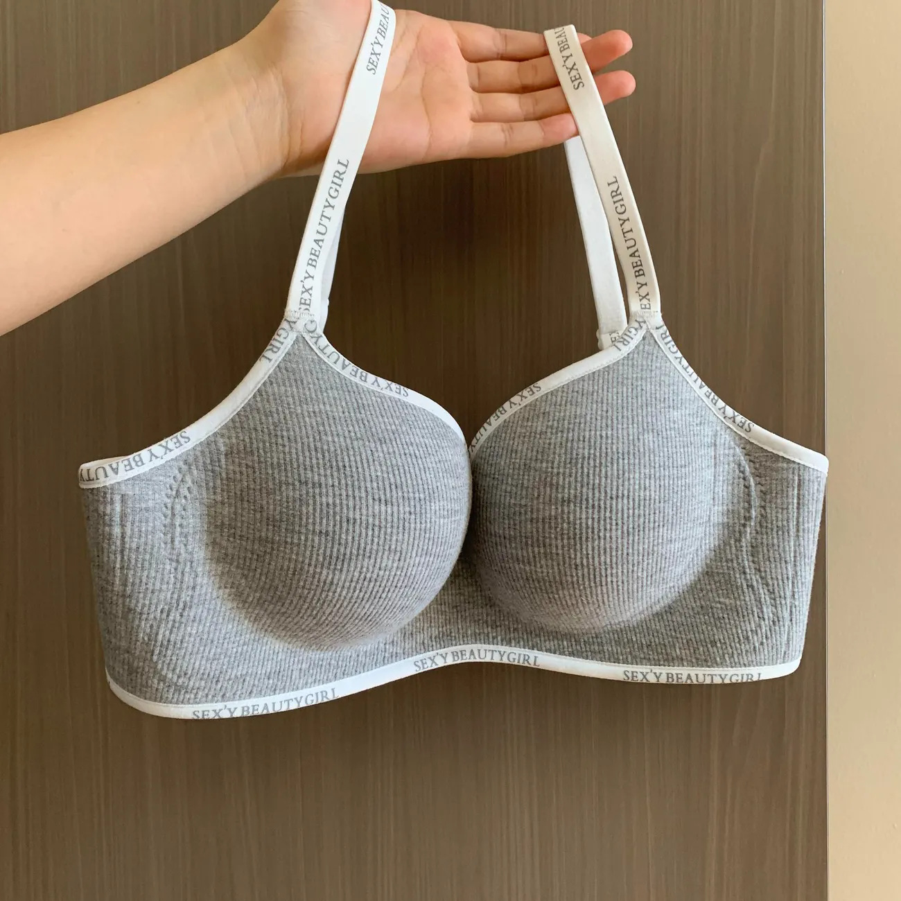 Sexy Seamless Women Sports Bra - Bralette Triangle Set recensione e prezzo